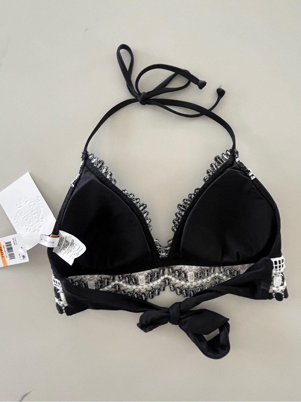 NWT BECCA by Rebecca Virtue Black Crochet Lace Halter Bikini Top Size S - Picture 4 of 5